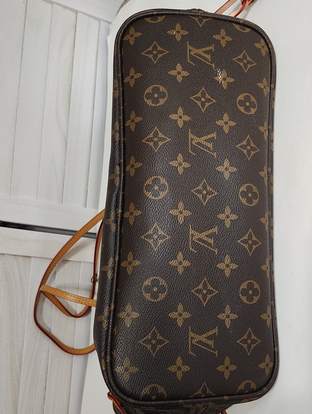 DUPE: NOT Authentic LV Neverfull Tote w/ Wallet                      M - Picture 8 of 13